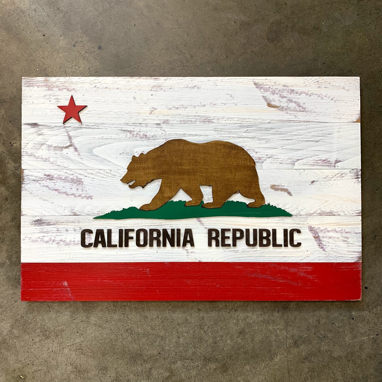 California Vintage Wood Flag